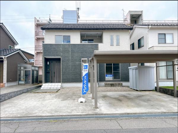 鯖江市御幸町、中古一戸建ての画像です