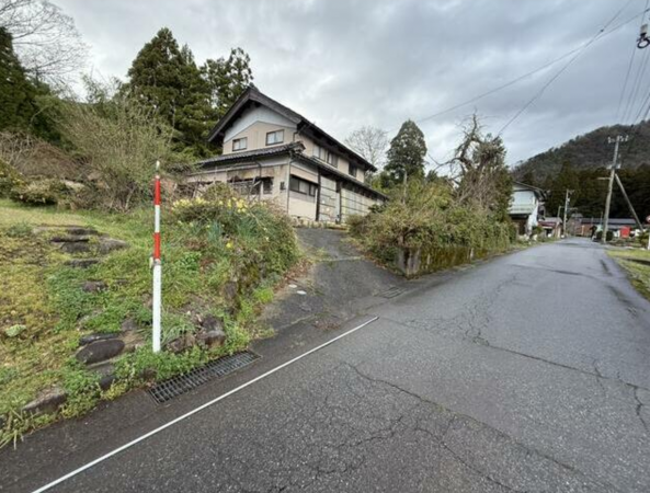 勝山市、中古一戸建ての画像です