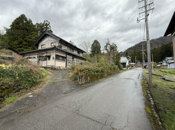 勝山市、中古一戸建ての画像です
