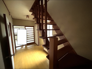 鯖江市杉本町、中古一戸建ての画像です