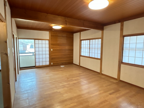 丹生郡越前町織田、中古一戸建ての画像です