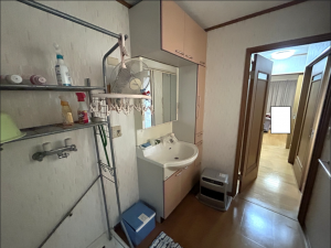 鯖江市上河端町、中古一戸建ての画像です