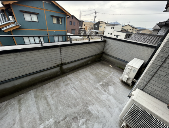 鯖江市上河端町、中古一戸建ての画像です