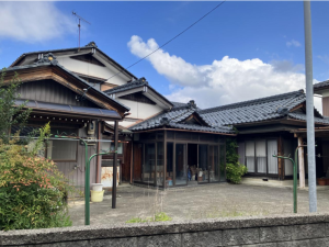 鯖江市丸山町、中古一戸建ての画像です