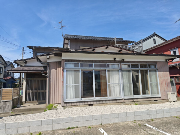 福井市新田塚、中古一戸建ての画像です