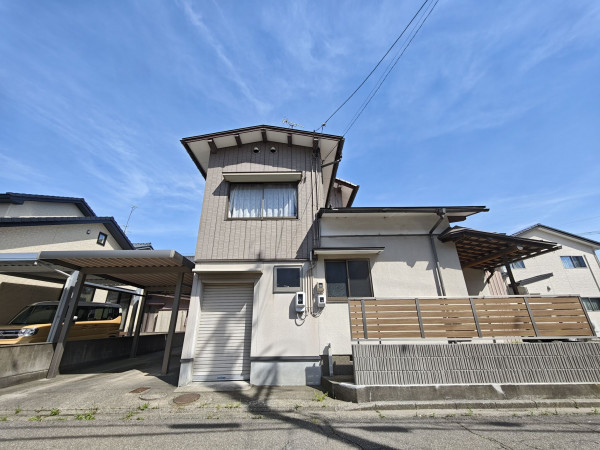 福井市新田塚、中古一戸建ての画像です