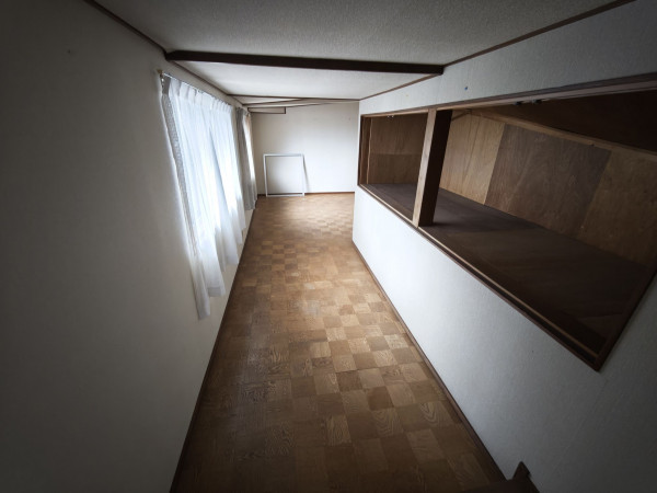 鯖江市西山町、中古一戸建ての画像です