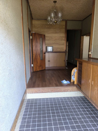 鯖江市西山町、中古一戸建ての画像です