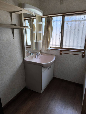 鯖江市西山町、中古一戸建ての画像です