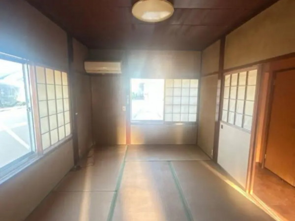 越前市塚町、中古一戸建ての画像です