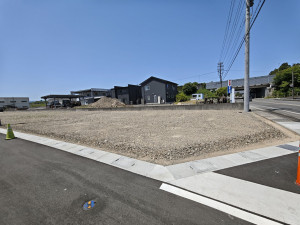 鯖江市上河端町、土地の画像です