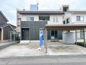 鯖江市御幸町、中古一戸建ての画像です