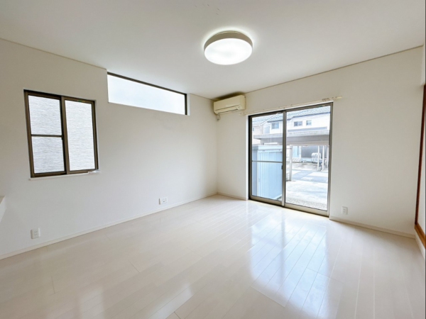 鯖江市御幸町、中古一戸建ての画像です