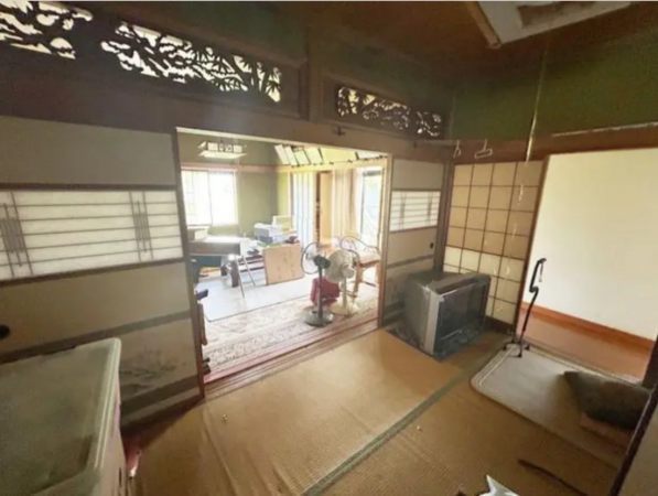 鯖江市平井町、中古一戸建ての画像です