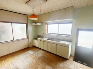 鯖江市下野田町、中古一戸建ての画像です