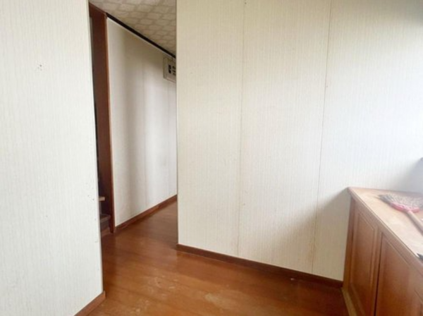 鯖江市下野田町、中古一戸建ての画像です