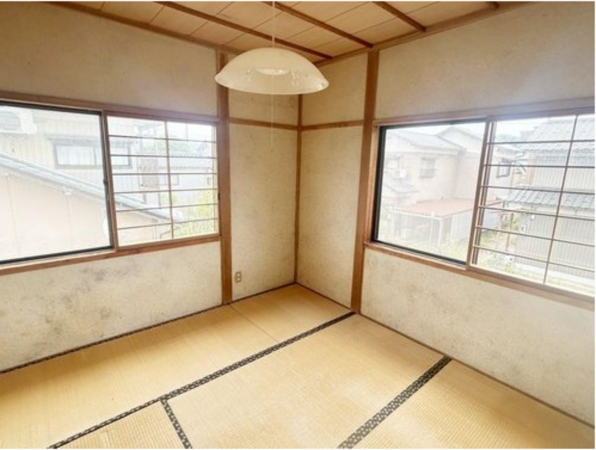 鯖江市下野田町、中古一戸建ての画像です