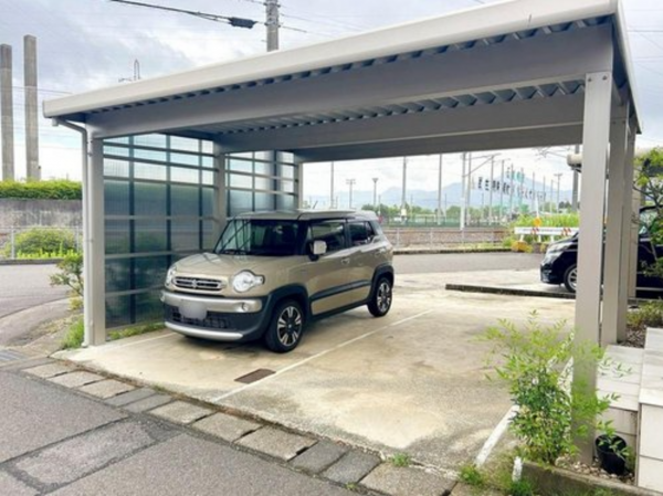 鯖江市舟津町、中古一戸建ての画像です