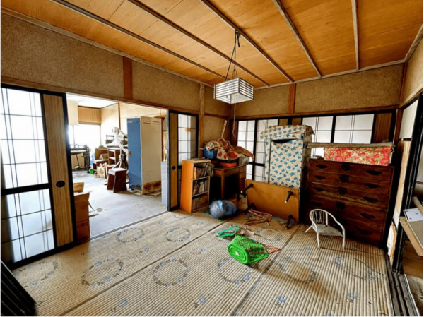 越前市粟田部町、中古一戸建ての画像です