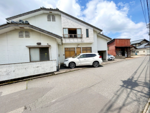 越前市四郎丸町、中古一戸建ての画像です