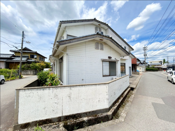 越前市四郎丸町、中古一戸建ての画像です