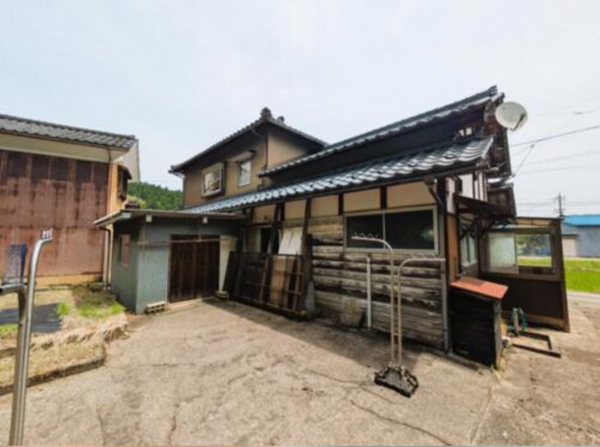 越前市二階堂町、中古一戸建ての画像です