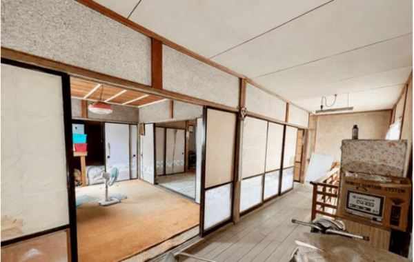 越前市粟田部町、中古一戸建ての画像です