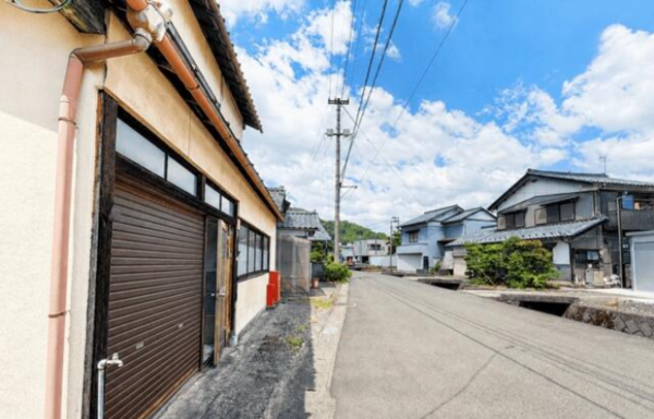 越前市粟田部町、中古一戸建ての画像です