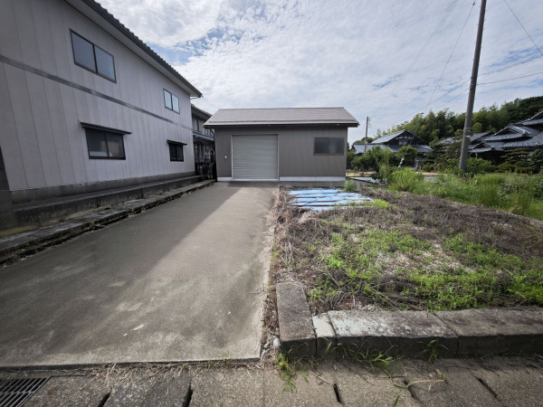 坂井市春江町、中古一戸建ての画像です