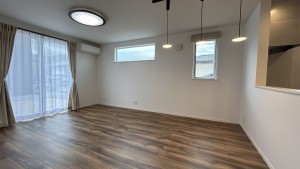 呉市焼山東、中古一戸建ての画像です
