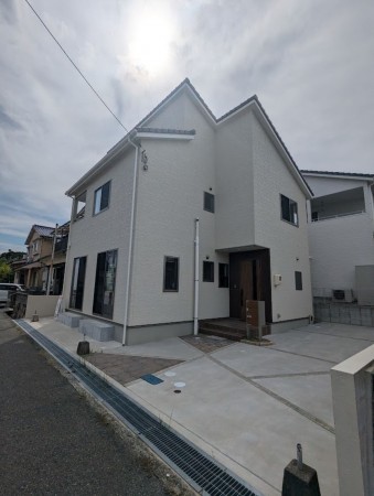 呉市焼山宮ケ迫、新築一戸建ての画像です