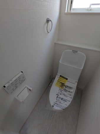 呉市焼山中央、中古一戸建ての画像です