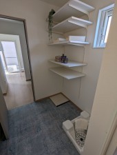 呉市焼山政畝、中古一戸建ての画像です