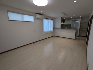 呉市焼山桜ケ丘、中古一戸建ての画像です