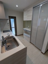 呉市焼山桜ケ丘、中古一戸建ての画像です