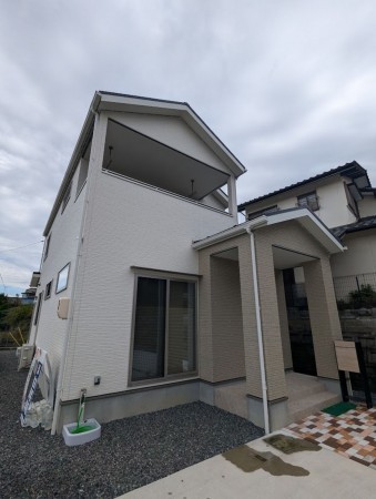 呉市焼山桜ケ丘、中古一戸建ての画像です