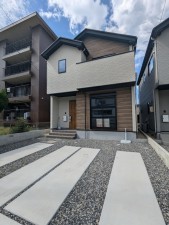 呉市焼山東、中古一戸建ての画像です