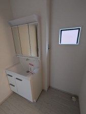 呉市焼山東、中古一戸建ての画像です