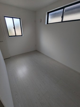 呉市焼山東、中古一戸建ての画像です