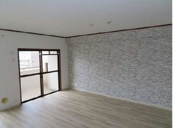 呉市阿賀中央、マンションの画像です