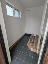 呉市焼山中央、新築一戸建ての画像です