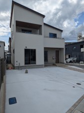 呉市焼山中央、新築一戸建ての画像です