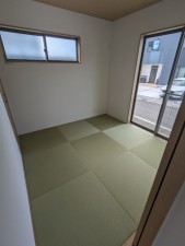 呉市焼山中央、新築一戸建ての画像です