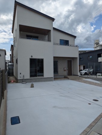 呉市焼山中央、新築一戸建ての画像です