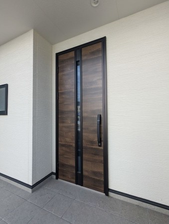 呉市本通、中古一戸建ての画像です