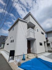 呉市天応大浜、新築一戸建ての外観画像です