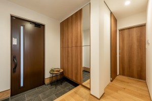 呉市焼山中央、中古一戸建ての画像です