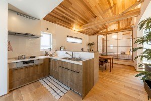 呉市焼山中央、中古一戸建ての画像です