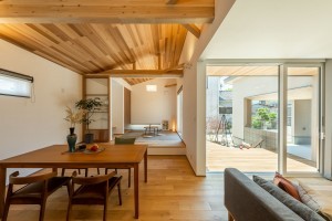 呉市焼山中央、中古一戸建ての画像です