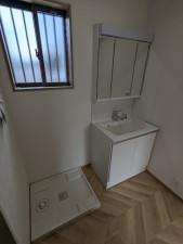 呉市焼山中央、新築一戸建ての画像です
